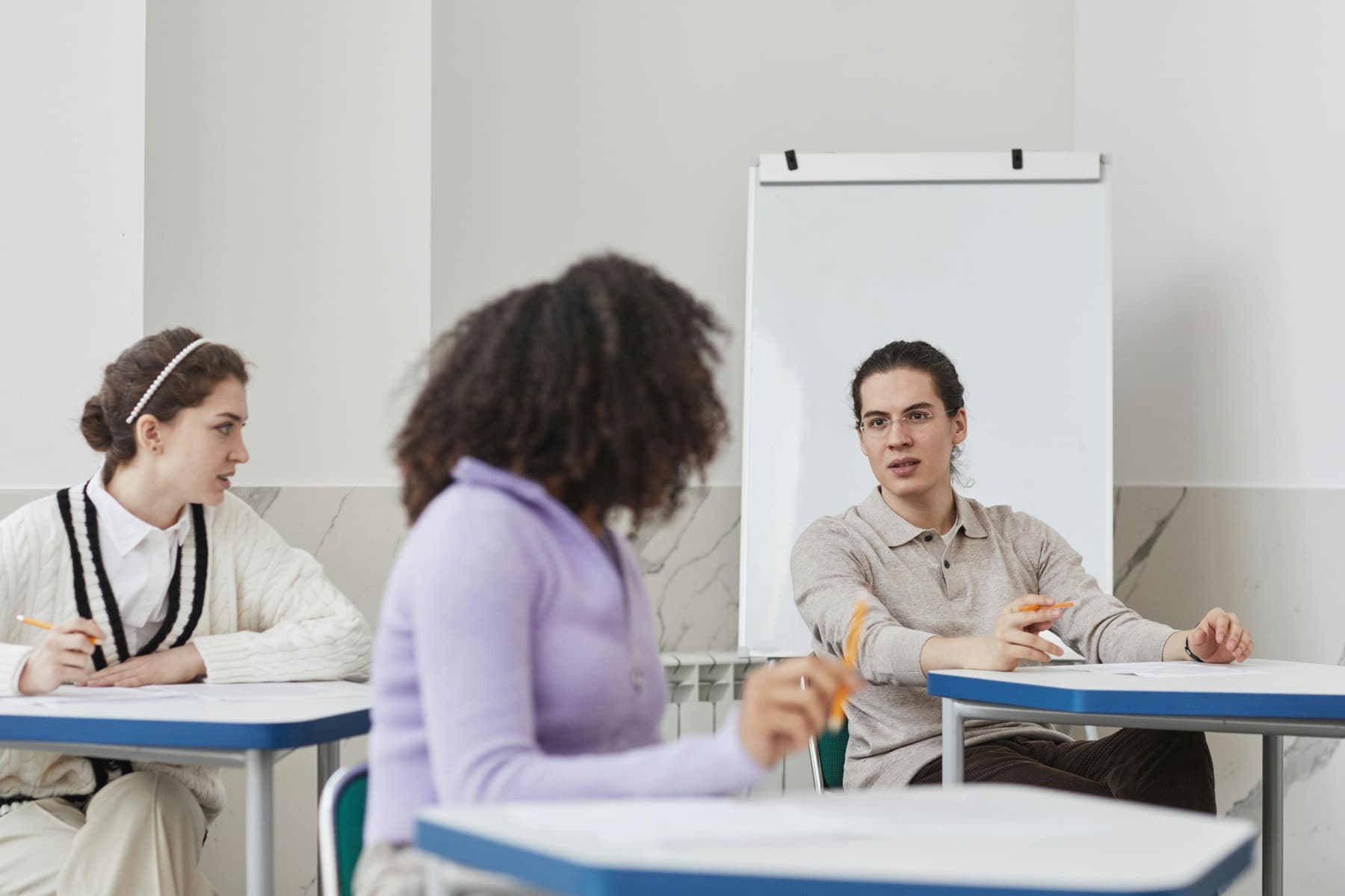 Apprendre une langue – Anglais, français, allemand, espagnol, japonais et autres langues | StraFormation